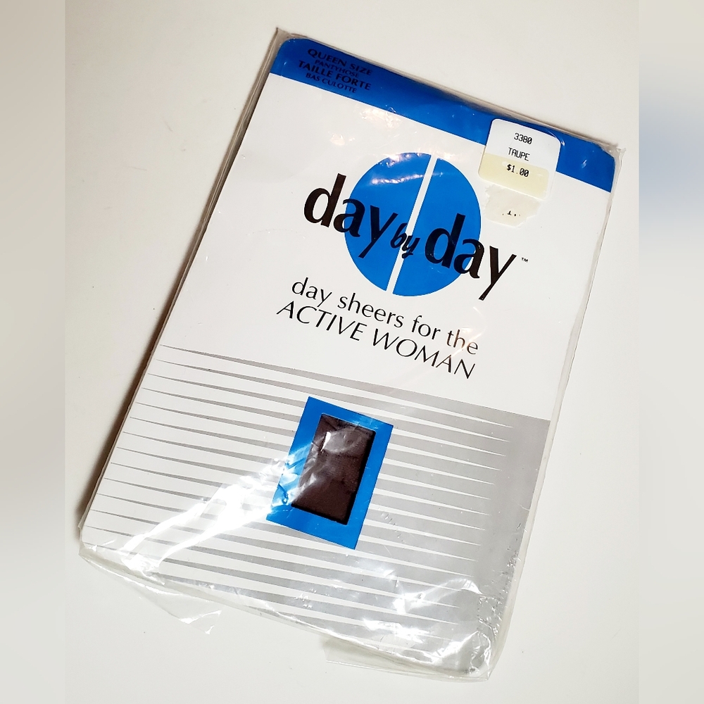 Retro Day By Day Queen Size Taupe Pantyhose Made In Canada